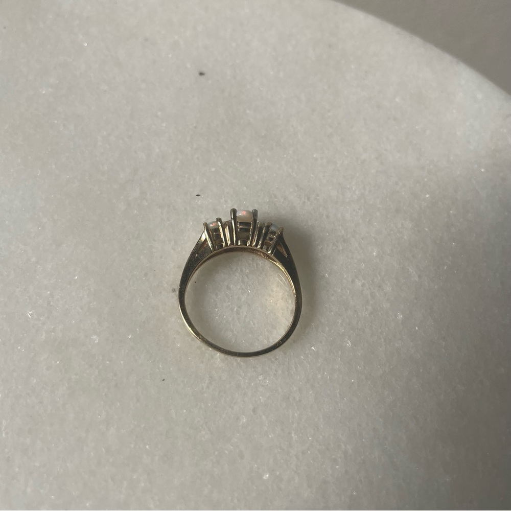 3-Stone Opal Ring size 7 - Picture 6 of 6